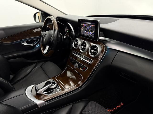 Mercedes-Benz C-KLASSE 200 Prestige Schuifdak, Camera, Half leder, Navi, Keyless start, Stoelverwarming, Rijstrook correctie, Cruise control