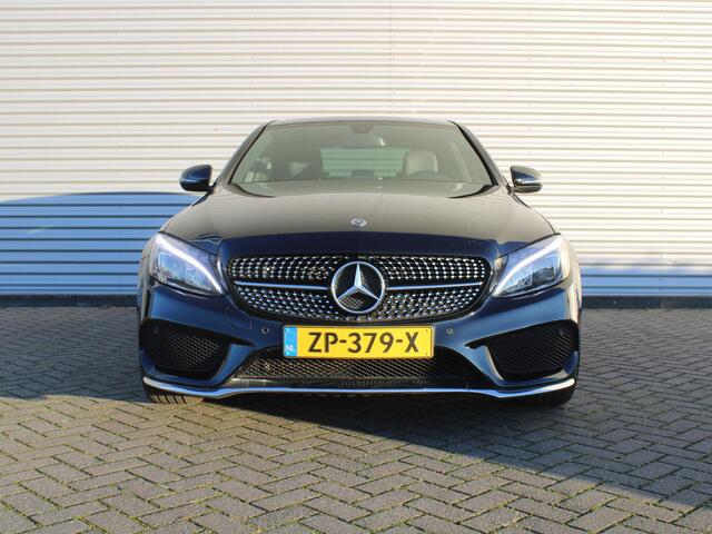 Mercedes-Benz C-KLASSE 180 Sport Edition | Stoelverwarming | AMG-styling | Camera | 18" LM | Elek. stoelverstelling | Dodehoek detectie | LED | Navi | PDC |