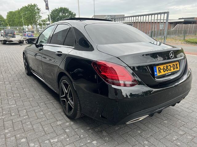 Mercedes-Benz C-KLASSE 180 Advantage Pack AMG -Line Panorama