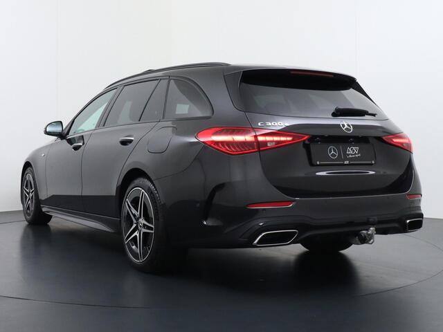 Mercedes-Benz C-KLASSE Estate 300 e Business Solution AMG | Panorama - Schuifdak | Trekhaak Wegklapbaar | Niveauregeling | Head-Up Display | Memorystoelen | Burmester Surround Sound | Apple Carplay & Android Auto
