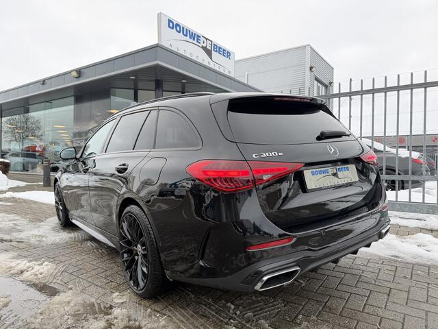 Mercedes-Benz C-KLASSE Estate 300 e AMG Night Line Pano/dak, trekhaak, sfeer verlichting, camera, etc