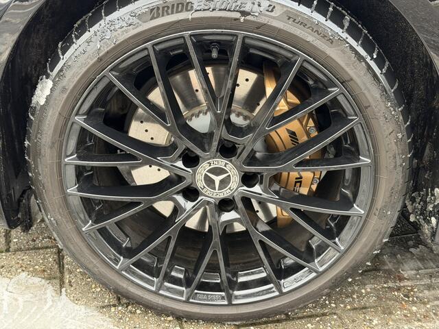 Mercedes-Benz C-KLASSE Estate 300 e AMG Night Line Pano/dak, trekhaak, sfeer verlichting, camera, etc