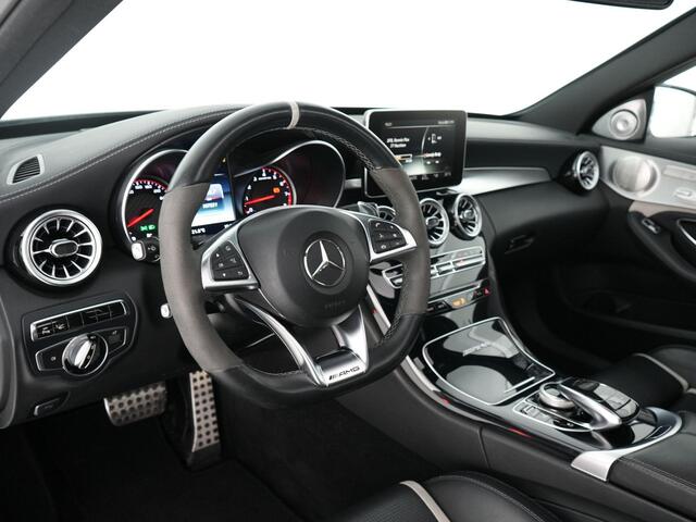 Mercedes-Benz C-KLASSE C63S AMG 510pk |carbon exterieur|pano|schaalstoelen|Burmester|memory|HUD|camera|elek. achterklep|interieur parfum|DAB|19"|