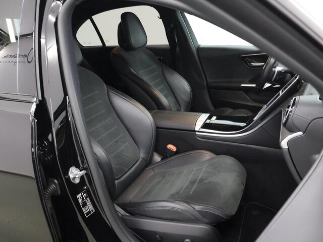 Mercedes-Benz C-KLASSE 180 AMG Line | Night | Stoelverwarming | Sfeerverlichting | 360 graden camera |