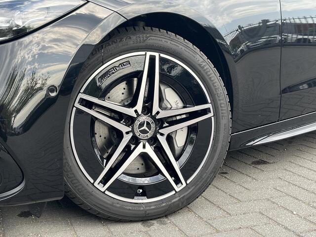 Mercedes-Benz C-KLASSE 180 Star Edition AMG | Night Pakket | Panoramadak | Sierdelen Lindehout Antraciet | Apple CarPlay | Android Auto | Dodehoekassistent | Elektrisch Verstelbare Stoelen + Memory | Stoelverwarming | Sfeerverlichting | Achteruitrijcamera