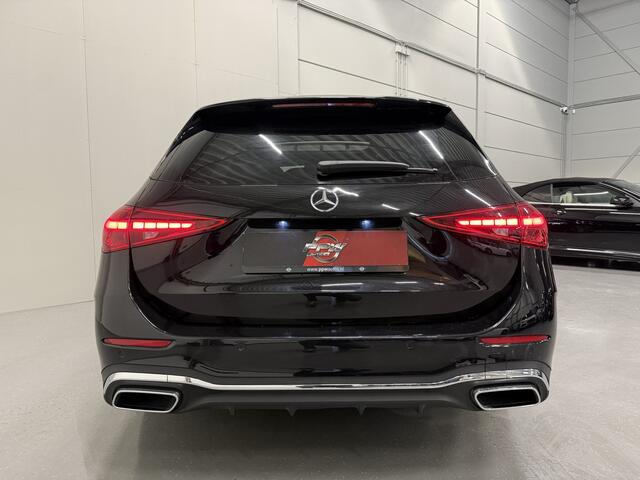 Mercedes-Benz C-KLASSE Estate 300 e AMG Line PANO/TREKHAAK/CAMERA/LEER-ALCANTARA SPORTST/LED/ACC/AMBIENT-PLUS/DODE-HOEK/OBSIDIANSCHWARZ METALLIC/VOLLEDIG MERCEDES DEALER HISTORIE