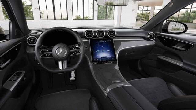 Mercedes-Benz C-KLASSE 180 AMG Line | Distronic | Achteruitrijcamera | Sfeerverlichting | Stoelverwarming |