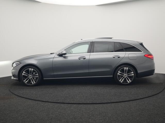 Mercedes-Benz C-KLASSE Estate 300 e Avantgarde Plug In Hybrid 313pk Dealer O.H PHEV | Panodak | Adaptive Cruise | 360 Camera | Digital Light | Lederen Sportstoelen Verwarmd | Keyless | Navigatie | Virtual | DAB+ | 18" L.M |