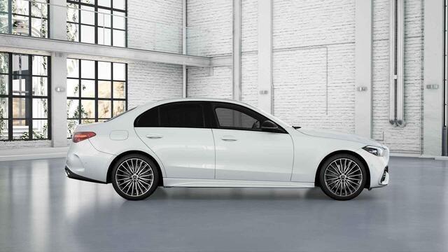 Mercedes-Benz C-KLASSE 180 AMG Line | Night | Panoramadak | Digital Light | Multispaaks AMG velgen | Stoelverwarming | Sfeerverlichting |