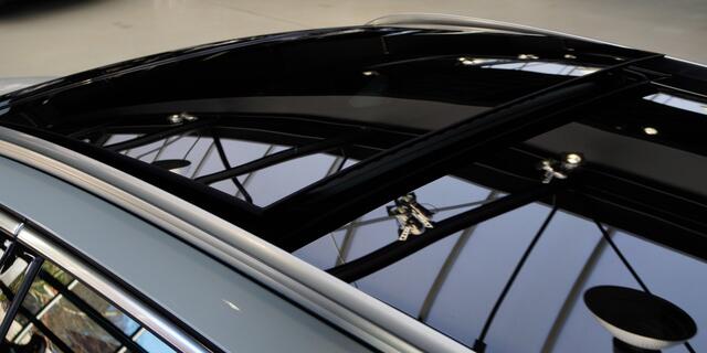 Mercedes-Benz C-KLASSE Estate 180 Navi Leder Camera LED PTS Elektr. achterklep Climate Control LM velgen