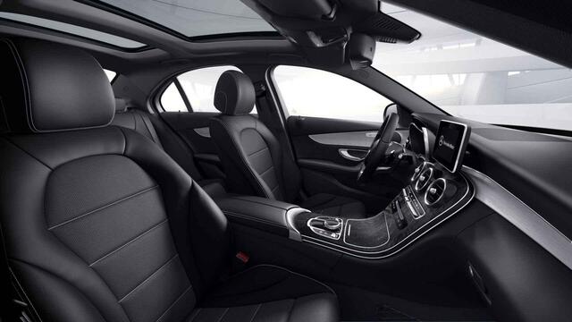 Mercedes-Benz C-KLASSE 160 Sport Edition | Panoramadak | Lederen bekleding | AMG | Sportonderstel | Stoelverwarming |