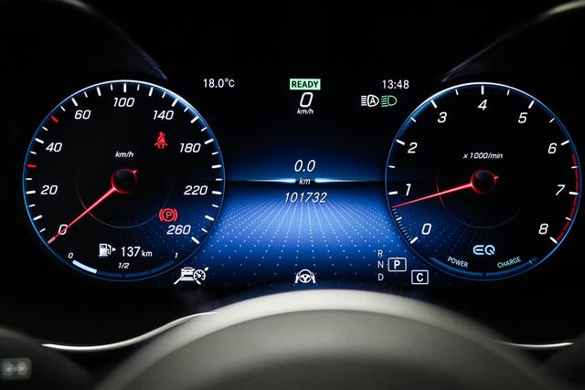 Mercedes-Benz C-KLASSE Coupé 200 AMG-Line Premium Plus Pack | SPOOR PACK | PANORAMADAK | HEAD UP | DAB | APPLE | 360 CAMERA | 19"