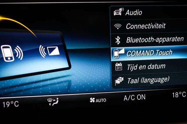 Mercedes-Benz C-KLASSE Coupé 200 AMG-Line Premium Plus Pack | SPOOR PACK | PANORAMADAK | HEAD UP | DAB | APPLE | 360 CAMERA | 19"