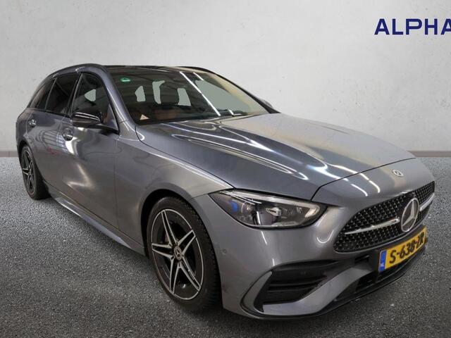Mercedes-Benz C-KLASSE Estate 180 AMG Line Full Options NL Auto (¤ 69.167 New!) Panoramadak Burmester Audio Achterasbesturing Digital LED Koplamp Ambiente Premium Plus Pack Leder HUD Display Night Pack