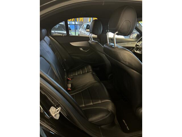 Mercedes-Benz C-KLASSE 180 AMG Sport Edition | Nederlands geleverd | Lederen bekleding | Cruise control | Climate control | Achteruitrijcamera | Elek. inklapbare spiegels | 18''INCH AMG