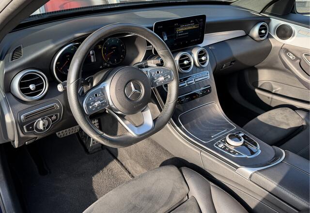Mercedes-Benz C-KLASSE Estate 180 Business AMG / Automaat / Panorama / Elek. stoelen / Parkassist / 19'' LM
