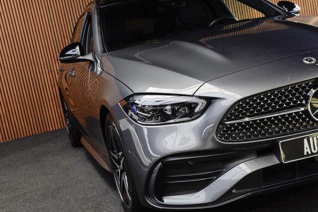 Mercedes-Benz C-KLASSE Estate 180 AMG Line Panodak Leer 360° Memory Distronic+ Matrix Laser Navi LED Nightpack PTS Ambient Elekt. achterklep Elektr. trekhaak LM velgen BTW auto!