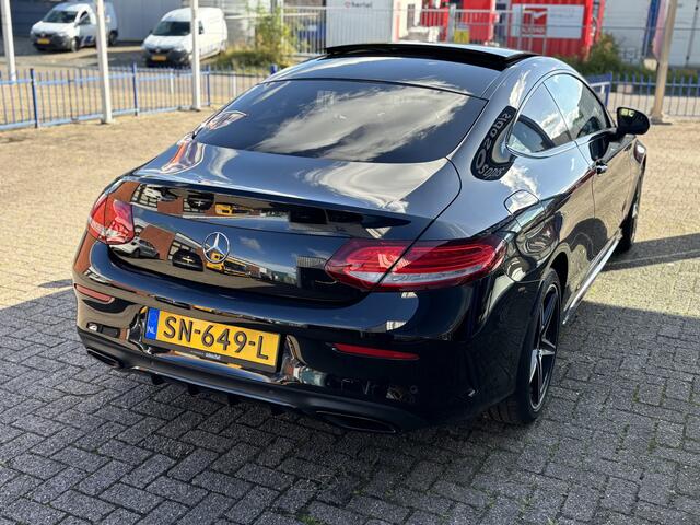 Mercedes-Benz C-KLASSE Coupé 180 Automaat /AMG styling Pakket / schuifdak