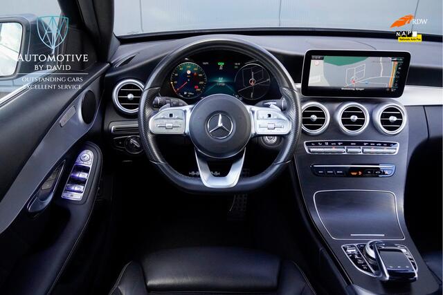 Mercedes-Benz C-KLASSE Estate C200 AMG LINE 184 pk BUS. SOLUTION AUTOMAAT / PANORAMADAK / MATRIX LED / LEDER / ACHTERUITRIJCAMERA / DIGI COCKPIT / NL AUTO / BTW AUTO / APPLE CARPLAY / SFEERVERLICHTING