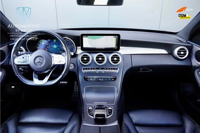 Mercedes-Benz C-KLASSE Estate C200 AMG LINE 184 pk BUS. SOLUTION AUTOMAAT / PANORAMADAK / MATRIX LED / LEDER / ACHTERUITRIJCAMERA / DIGI COCKPIT / NL AUTO / BTW AUTO / APPLE CARPLAY / SFEERVERLICHTING