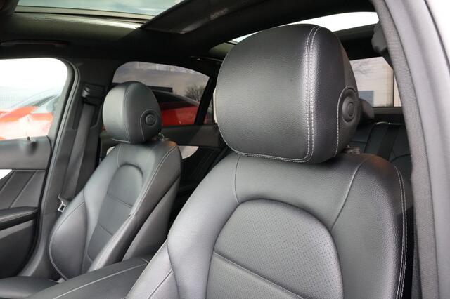 Mercedes-Benz C-KLASSE 300 E PREM AMG LINE/ PANO/Camera/ALL IN PRIJS