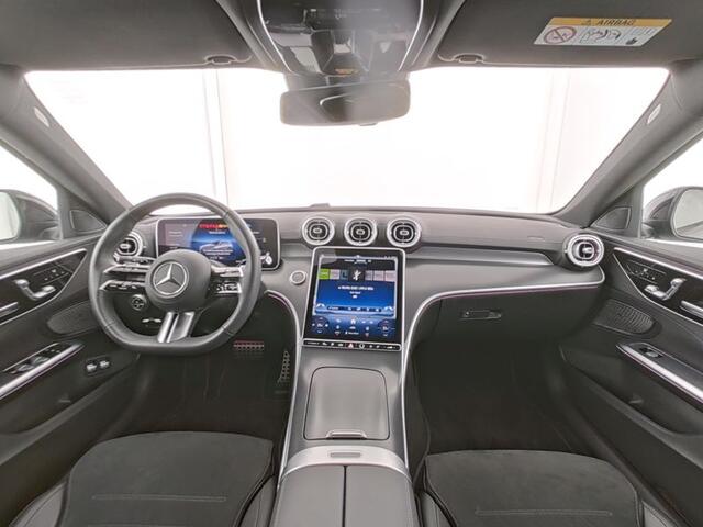 Mercedes-Benz C-KLASSE Estate 300 e AMG Plug-In Hybride AMG Line | Night Pakket | Memory Voorstoelen | Easy-Pack Achterklep | Stuur en Stoelverwarming. Inclusief 24 maanden Mercedes-Benz Certified garantie voor Europa.