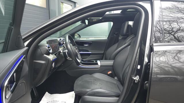 Mercedes-Benz C-KLASSE 220 d AMG Line | Panorama | Sfeer | Carplay | Camera