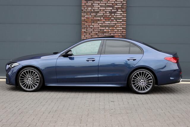 Mercedes-Benz C-KLASSE 220 d AMG Line | Panoramadak | Surround Camera | Memory | Digital Light | Advanced Sound System | HUD | Keyless Go | Verwarmd Stuurwiel | Augmented Reality |