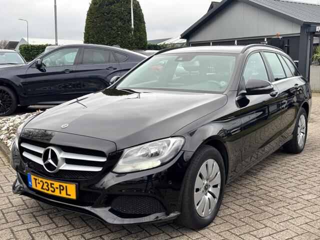 Mercedes-Benz C-KLASSE Estate C220 Diesel 2018 Zwart Handgeschakeld 127.000 KM