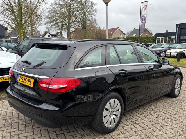 Mercedes-Benz C-KLASSE Estate C220 Diesel 2018 Zwart Handgeschakeld 127.000 KM