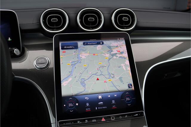 Mercedes-Benz C-KLASSE Estate 300 e AMG Line Aut9 | Panoramadak | Distronic | Memory | Trekhaak | Advanced Sound System | Camera | Dodehoekassistent | Nightpakket |