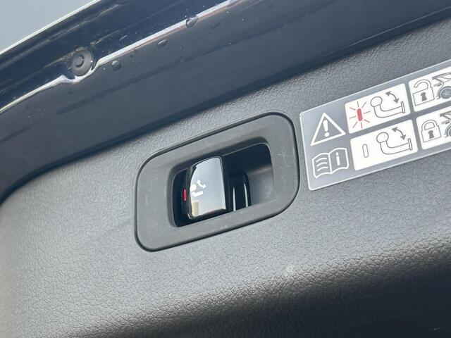 Mercedes-Benz C-KLASSE Estate 180 AMG Line | Panoramadak | Carplay | Trekhaak