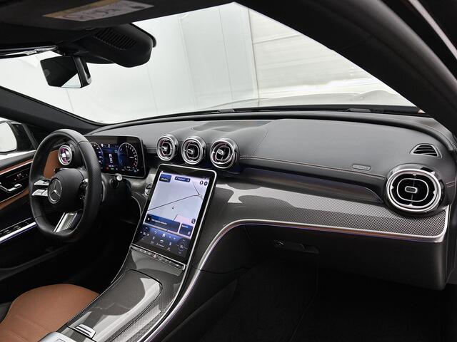 Mercedes-Benz C-KLASSE 300 e AMG Plug-In Hybride Panoramadak | AMG Styling | Night Pakket | E;ectrische voorstoelen met geheugen Inclusief 24 maanden Mercedes-Benz Certified garantie voor Europa.