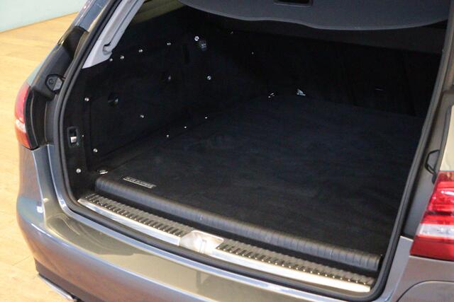 Mercedes-Benz C-KLASSE C350e Estate | NAVI | CAMERA + PDC | STOELVERW | CRUISE | LANE-ASSIST |