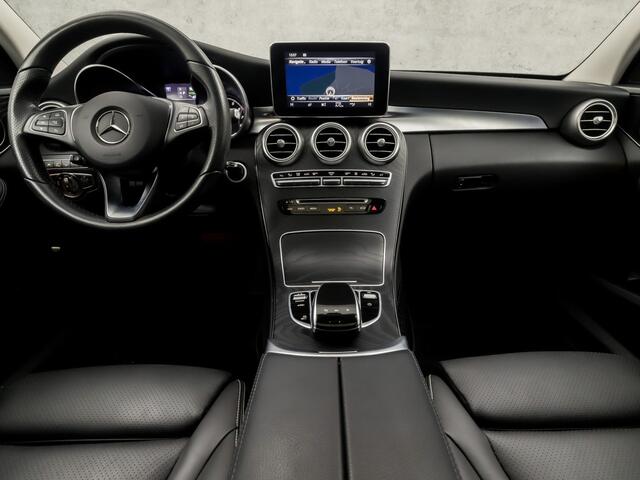 Mercedes-Benz C-KLASSE 350 e Sport 279Pk Automaat (SCHUIFDAK, NAVIGATIE, LUCHTVERING, CAMERA, GETINT GLAS, ELEK SPORTSTOELEN, STOELVERWARMING, SFEERVERLICHTING, NIEUWE APK, NIEUWSTAAT)
