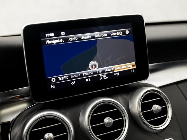 Mercedes-Benz C-KLASSE 350 e Sport 279Pk Automaat (SCHUIFDAK, NAVIGATIE, LUCHTVERING, CAMERA, GETINT GLAS, ELEK SPORTSTOELEN, STOELVERWARMING, SFEERVERLICHTING, NIEUWE APK, NIEUWSTAAT)