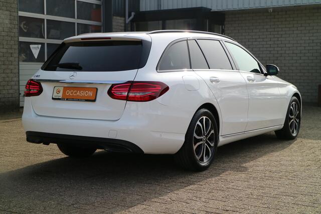 Mercedes-Benz C-KLASSE 180 Premium Pack | Automaat | Trekhaak uitklapbaar! |