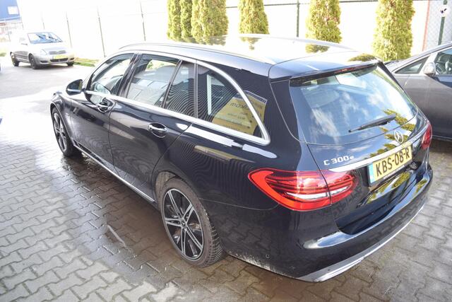 Mercedes-Benz C-KLASSE Estate 300 e Advantage Pack