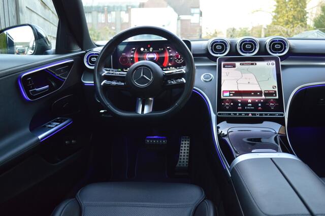 Mercedes-Benz C-KLASSE Estate 300 e AMG Led Leder Panorama Sfeer Camera Augmented Trekh Pdc