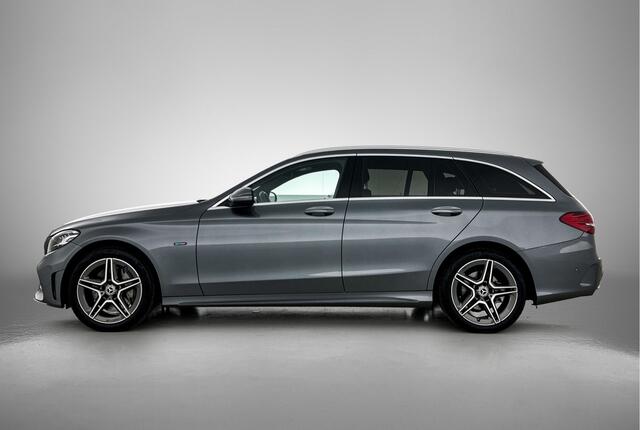 Mercedes-Benz C-KLASSE Estate 300 e Premium Plus Pack Panamericana Grille | Trekhaak | lederlook Artico | Stoelverwarming | Navigatie 24 maanden Certified