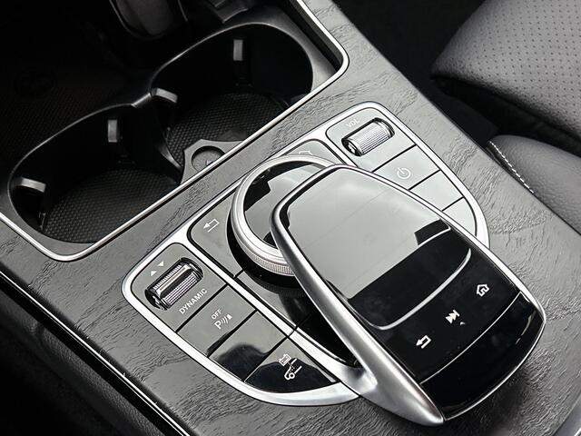 Mercedes-Benz C-KLASSE Estate 300 e Premium Plus Pack Panamericana Grille | Trekhaak | lederlook Artico | Stoelverwarming | Navigatie 24 maanden Certified