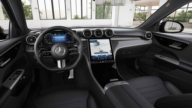 Mercedes-Benz C-KLASSE Estate 300 e AMG Line | Night | Trekhaak | Stoelverwarming | Digital Light | Panoramadak |