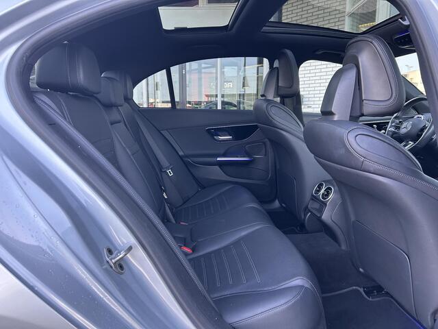 Mercedes-Benz C-KLASSE 180 AMG Line | Panoramadak | Memory | Apple Carplay