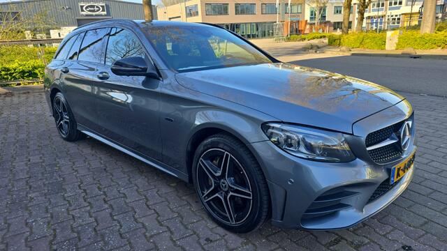 Mercedes-Benz C-KLASSE 300 E Business Solution AMG Limited
