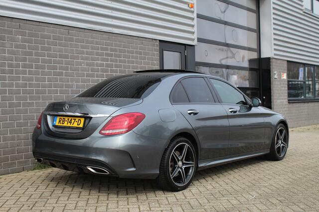 Mercedes-Benz C-KLASSE 300 Prestige / AMG / Panoramadak / Burmester