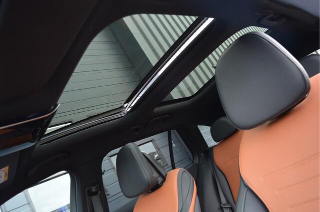 Mercedes-Benz C-KLASSE Estate 300 e AMG Line | PANO | CAM | TREKHAAK |