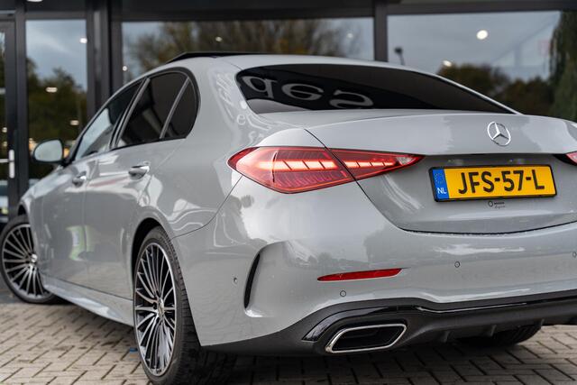 Mercedes-Benz C-KLASSE 180 Star Edition AMG | AMG line Plus | Panoramaschuifdak | Nightpakket | Trekhaak | Head-Up Display |