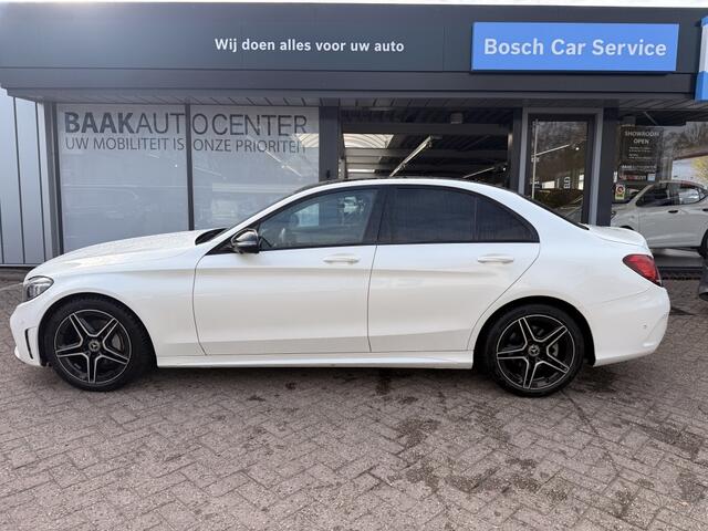 Mercedes-Benz C-KLASSE 180 Business Solution AMG | Pano | Trekhaak