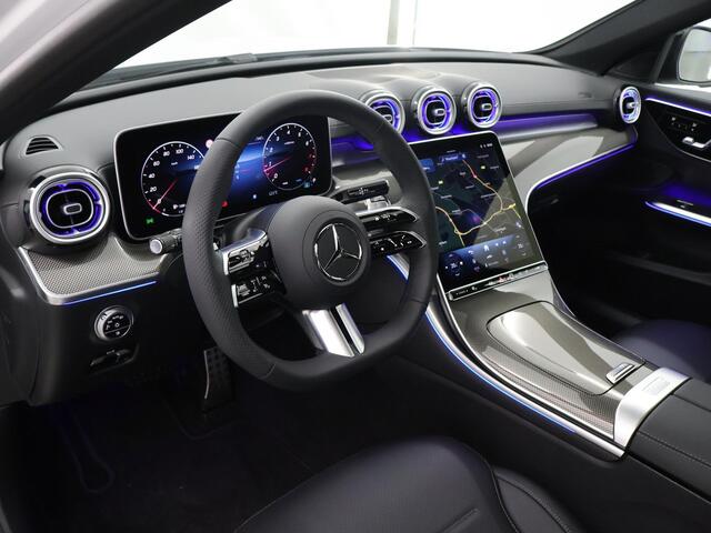 Mercedes-Benz C-KLASSE 180 Star Edition AMG Line | Panoramadak | Digital Light | Stoelventilatie | Keyless Entry | Night | 19" multispaaks velgen |