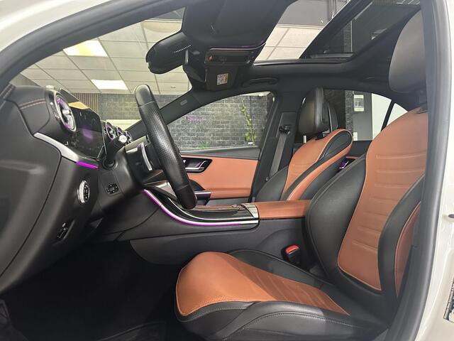 Mercedes-Benz C-KLASSE 300 e AMG Line | AMG-styling | Panorama-dak | Sfeerverlichting | 360 Camera | Carplay | Cruise Control Adaptief |